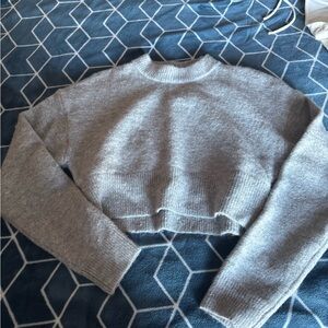 Zara cropped grey sweater